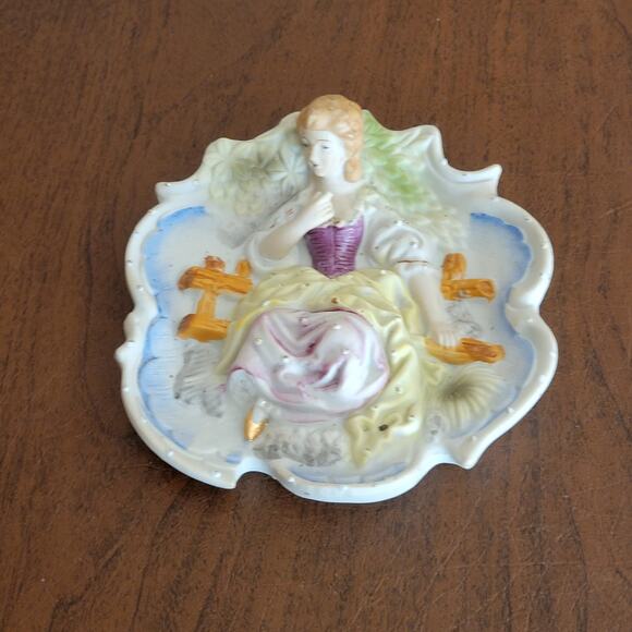 Vintage 3D Wall Art by Chase Victorian Lady Hand Painted Made in Japan - Picture 8 of 11